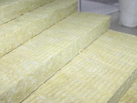 新乡岩棉板使用注意事项